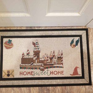 Hogwarts Gingerbread House Door Mat